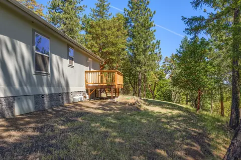 8080 E Antelope Rd, Eagle Point, OR 97524 photo 29