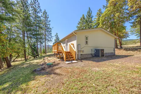 8080 E Antelope Rd, Eagle Point, OR 97524 photo 27