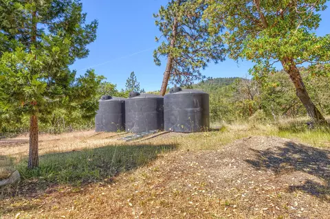 8080 E Antelope Rd, Eagle Point, OR 97524 photo 31