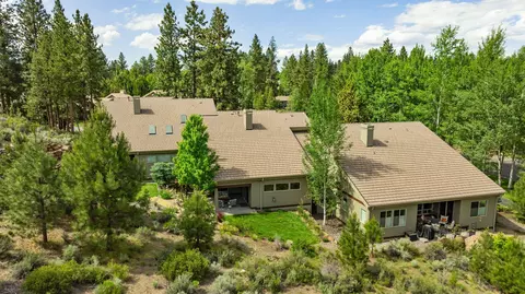 Exterior - 19651 Painted Ridge Loop, Bend, OR 97702 photo 2 of 11