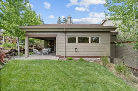 Exterior - 19651 Painted Ridge Loop, Bend, OR 97702 photo 9 of 11