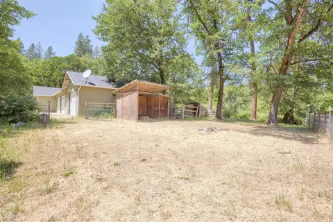 Exterior - 532 Sheraton Dr, Williams, OR 97544 photo 23 of 29