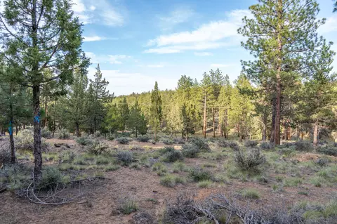 62987 Levins Ln, Bend, OR 97703 photo 17