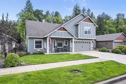 2085 Equestrian Loop S, Salem, OR 97302