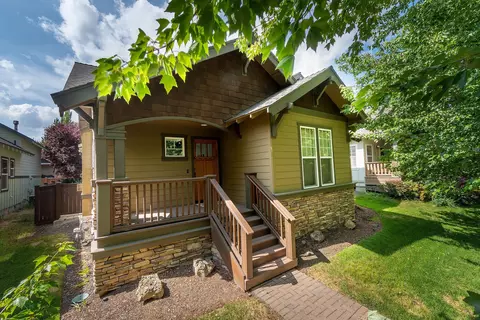 62721 Larkview Rd, Bend, OR 97701