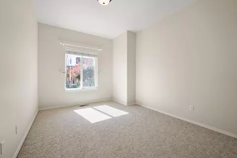 Bedroom - 2149 SE Harley Ln, Bend, OR 97702 photo 3 of 6