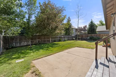 Exterior - 2149 SE Harley Ln, Bend, OR 97702 photo 10 of 12