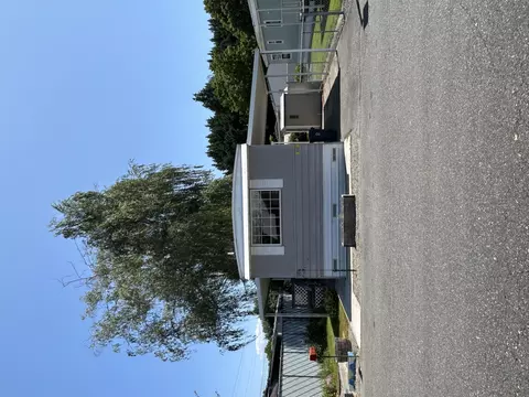 232 Jasmine Dr, Grants Pass, OR 97526