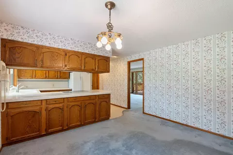 Dining - 64415 Quail Dr, Bend, OR 97703 photo 1 of 1