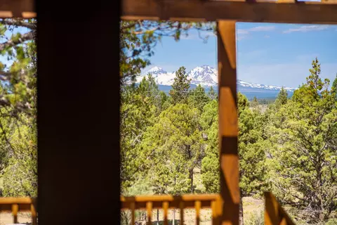 Exterior - 64415 Quail Dr, Bend, OR 97703 photo 14 of 17