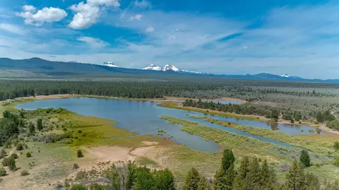 View/Area - 64415 Quail Dr, Bend, OR 97703 photo 10 of 10
