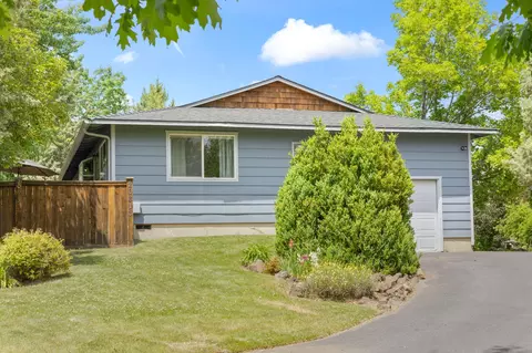 20813 Liberty Ln, Bend, OR 97701