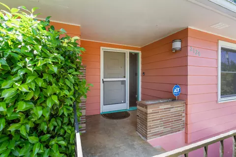 Exterior - 2120 W 23rd Ave, Eugene, OR 97405 photo 3 of 9