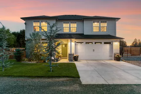 21030 Yeoman Rd, Bend, OR 97701