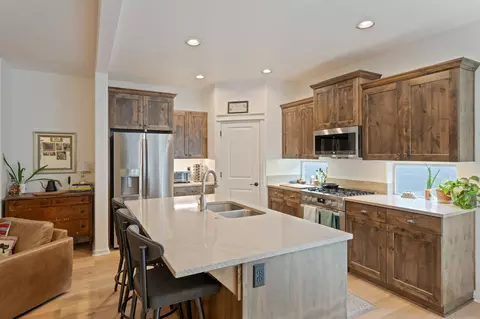 60367 SE Hedgewood Ln, Bend, OR 97702 photo 11