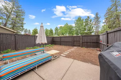 60367 SE Hedgewood Ln, Bend, OR 97702 photo 31