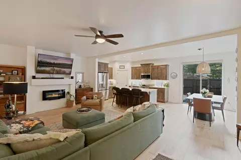 60367 SE Hedgewood Ln, Bend, OR 97702 photo 10