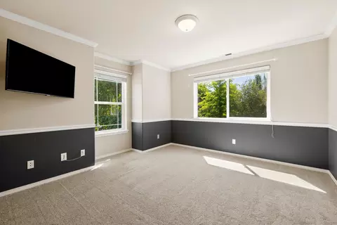 Bedroom - 351 SE Soft Tail Loop, Bend, OR 97702 photo 6 of 7