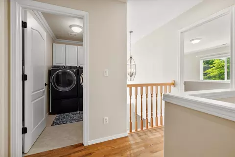 Entry Way - 351 SE Soft Tail Loop, Bend, OR 97702 photo 6 of 6