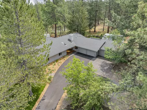 Other - 60142 W Ridgeview Dr, Bend, OR 97702 photo 2 of 12