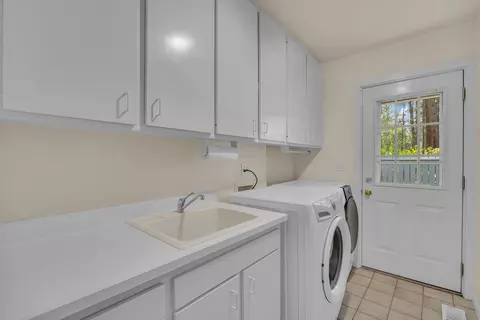 Other - 60142 W Ridgeview Dr, Bend, OR 97702 photo 5 of 12