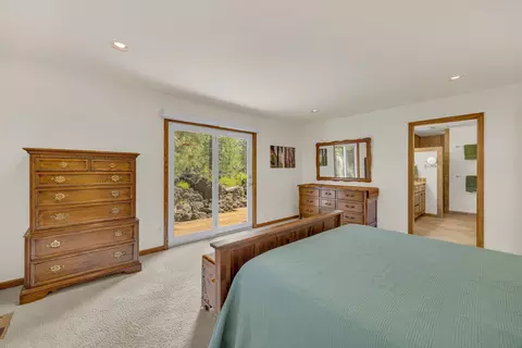 Bedroom - 60142 W Ridgeview Dr, Bend, OR 97702 photo 4 of 7
