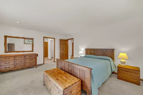 Bedroom - 60142 W Ridgeview Dr, Bend, OR 97702 photo 5 of 7