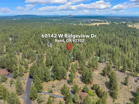 View/Area - 60142 W Ridgeview Dr, Bend, OR 97702 photo 1 of 4