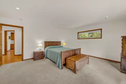 Bedroom - 60142 W Ridgeview Dr, Bend, OR 97702 photo 3 of 7