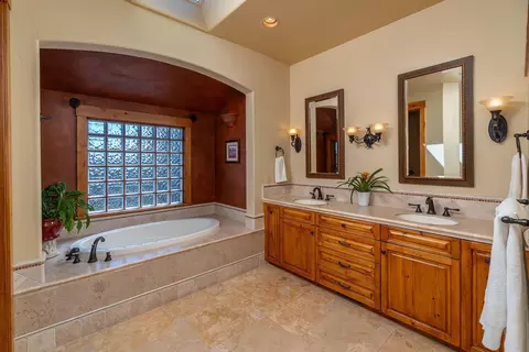 1320 NW Remarkable Dr, Bend, OR 97703 photo 16
