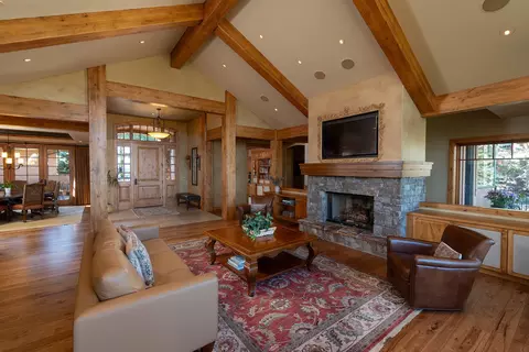 1320 NW Remarkable Dr, Bend, OR 97703 photo 6