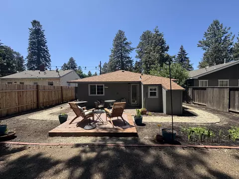 718 NE 9th St, Bend, OR 97701 photo 18