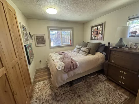 718 NE 9th St, Bend, OR 97701 photo 9