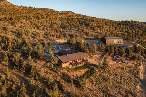 6150 S Crooked River Hwy, Prineville, OR 97754