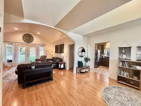 Other - 1171 Highlands Dr, Eagle Point, OR 97524 photo 2 of 4