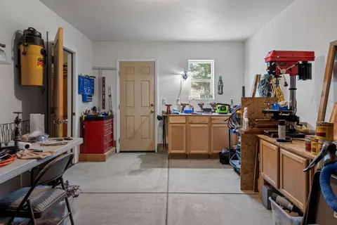 Other - 16121 Lava Dr, La Pine, OR 97739 photo 5 of 10