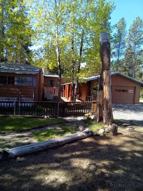 17191 Pasadena Rd, Bend, OR 97707