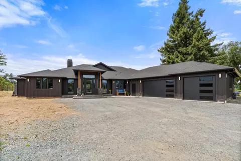 3487 SW Leonard Rd, Grants Pass, OR 97527