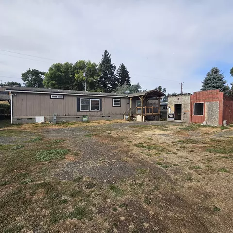 309 Main St, Moro, OR 97039 photo 9