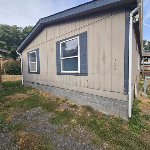 309 Main St, Moro, OR 97039 photo 12