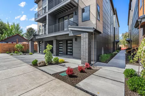 26 NW Mccann Ave UNIT 4, Bend, OR 97703