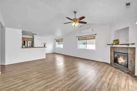 51441 Mac Ct, La Pine, OR 97739 photo 2