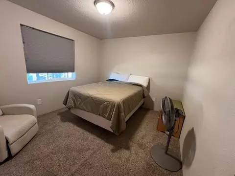 Bedroom - 822 Scenic Loop, Culver, OR 97734 photo 1 of 2