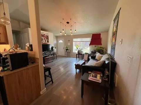 Living - 822 Scenic Loop, Culver, OR 97734 photo 1 of 1