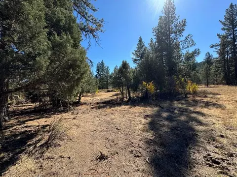 wolf street LOT 9, Klamath Falls, OR 97601
