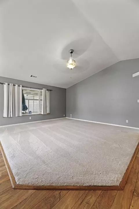 328 Outback Ln, Glendale, OR 97442 photo 17