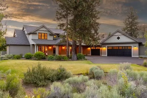 61457 Hackleman Ct, Bend, OR 97702