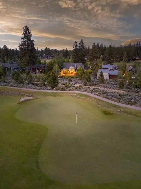 61457 Hackleman Ct, Bend, OR 97702 photo 32