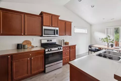 20392 SE Lois Way, Bend, OR 97702 photo 12