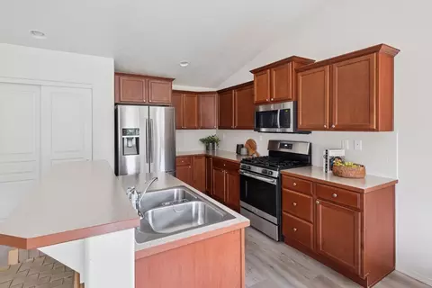 20392 SE Lois Way, Bend, OR 97702 photo 13